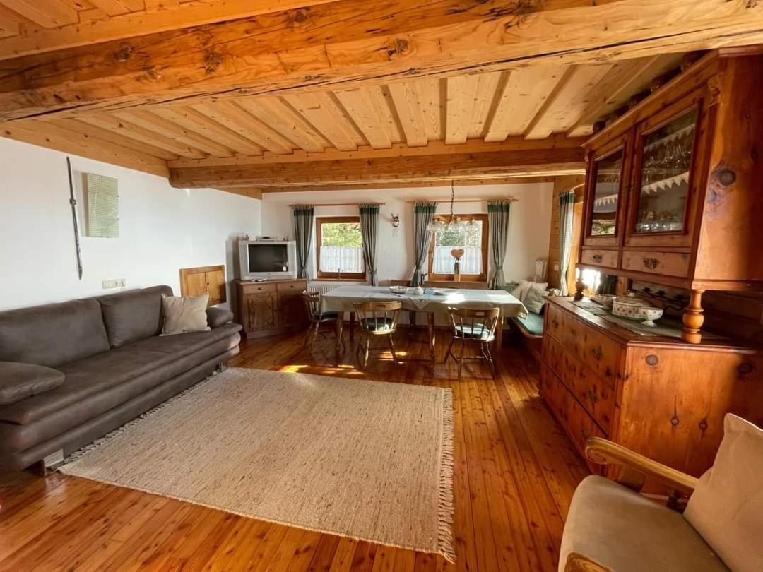 Apartments Im Almhaus Bachler Gundisch Екстер'єр фото